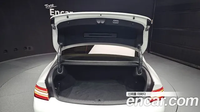 Genesis G80 2023 thumb 7