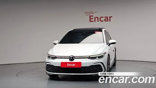 Volkswagen Golf 2024 thumb 3
