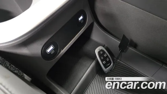 Hyundai Ioniq5 2022 thumb 4