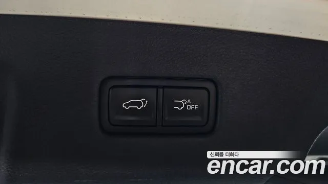 Kia Carnival 2021 thumb 5