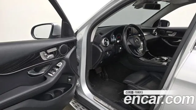 Mercedes-Benz GLC 2019 thumb 6