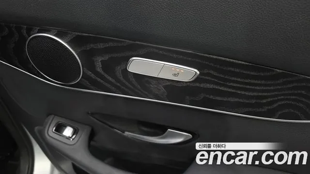 Mercedes-Benz GLC 2019 thumb 8