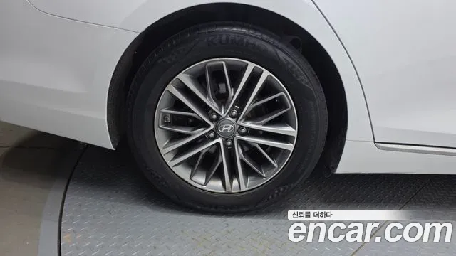 Hyundai Grandeur 2019 thumb 3