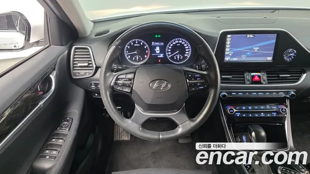 Hyundai Grandeur 2019 thumb 8