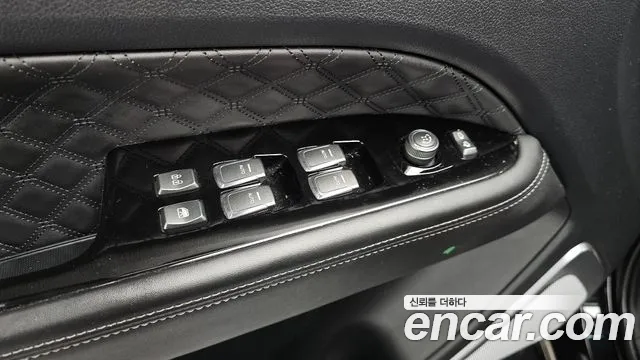 KGM Rexton 2022 thumb 5