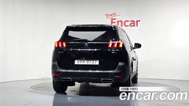 Peugeot 5008 2019 thumb 7