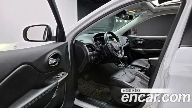 Jeep Cherokee 2021 thumb 8
