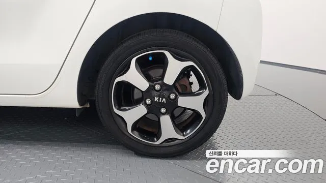Kia Ray 2012 thumb 7