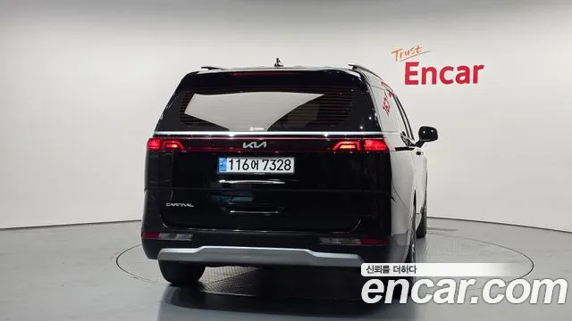 Kia Carnival 2023 thumb 12