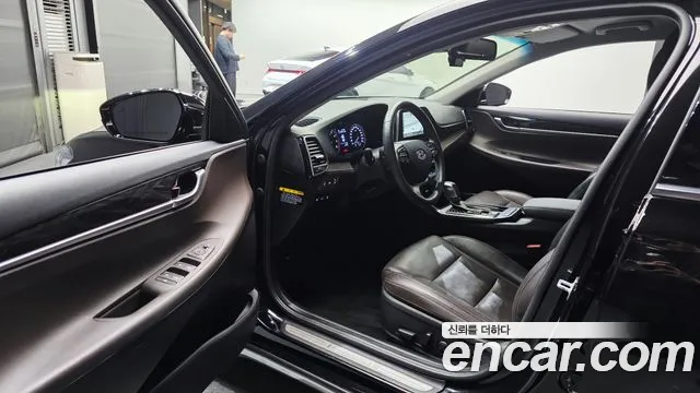 Hyundai Grandeur 2018 thumb 4