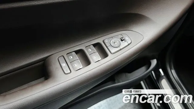 Hyundai Grandeur 2018 thumb 3