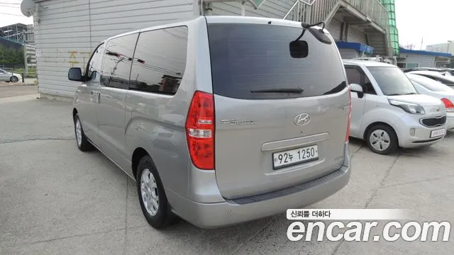 Hyundai Staria 2014 thumb 10