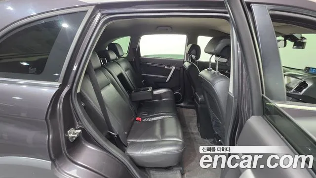 Chevrolet Captiva 2015 thumb 11