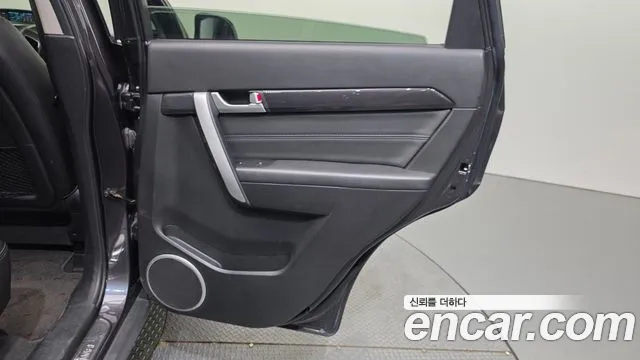 Chevrolet Captiva 2015 thumb 3