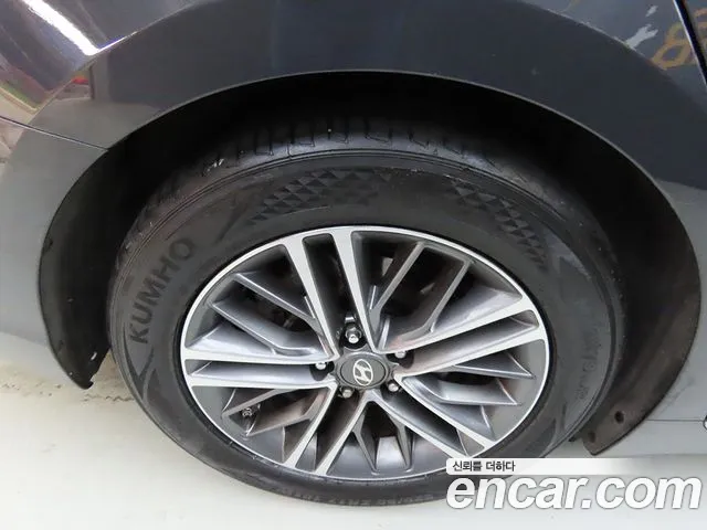 Hyundai Grandeur 2018 thumb 11