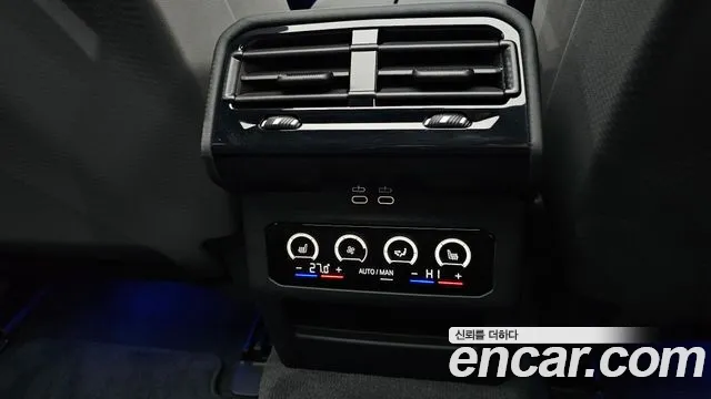 BMW 5 серии 2025 thumb 3