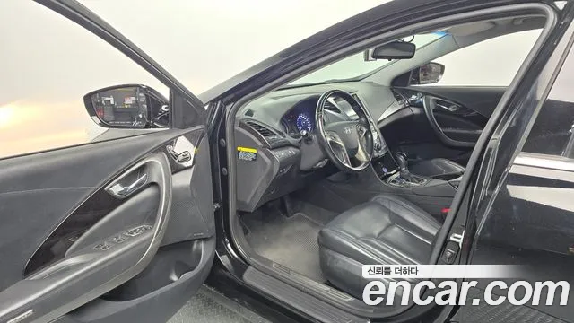 Hyundai Grandeur 2014 thumb 11