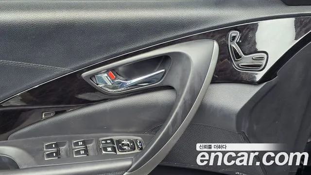 Hyundai Grandeur 2014 thumb 9