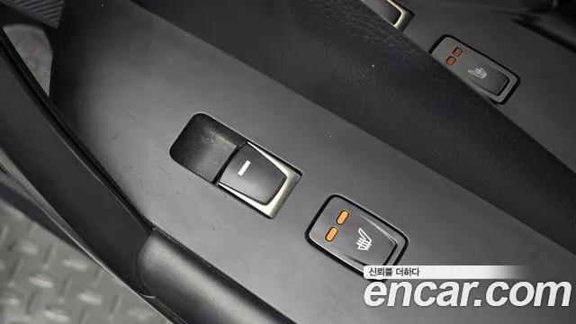 Hyundai Grandeur 2014 thumb 3