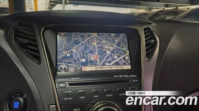 Hyundai Grandeur 2011 thumb 2