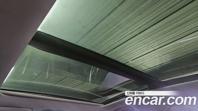 Hyundai Grandeur 2011 thumb 11