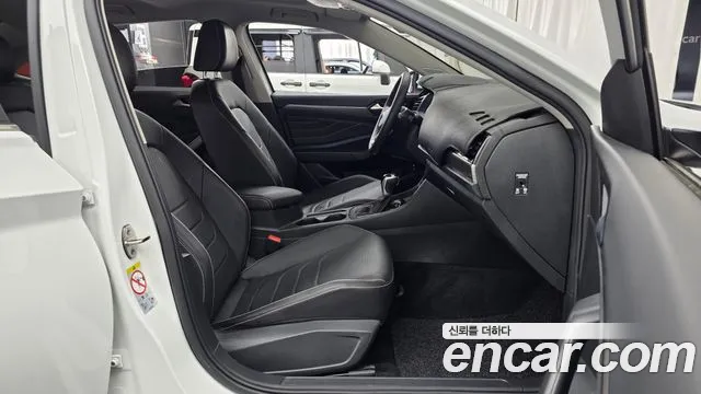 Volkswagen Jetta 2023 thumb 5