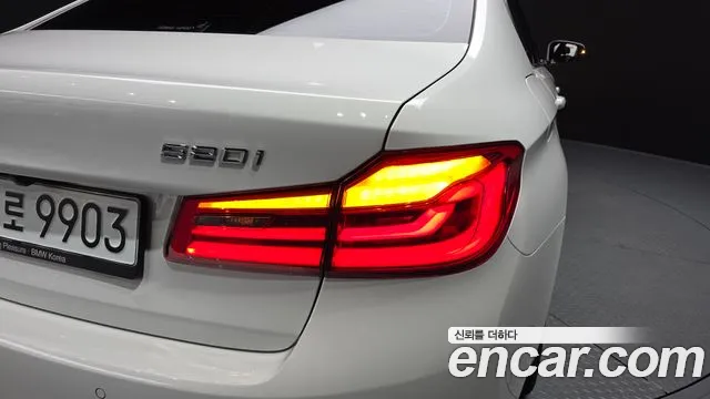 BMW 5 серии 2020 thumb 5