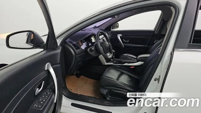 Renault SM5 2016 thumb 10