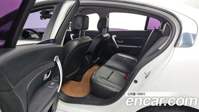 Renault SM5 2016 thumb 5