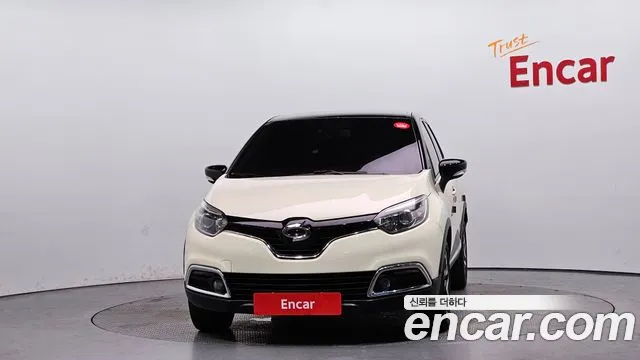 Renault QM3 2015 thumb 10