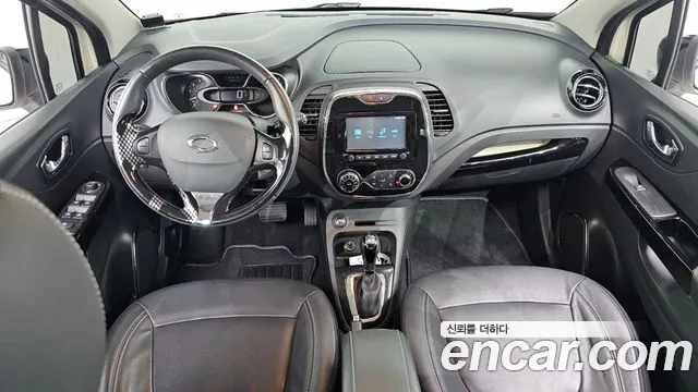 Renault QM3 2015 thumb 3