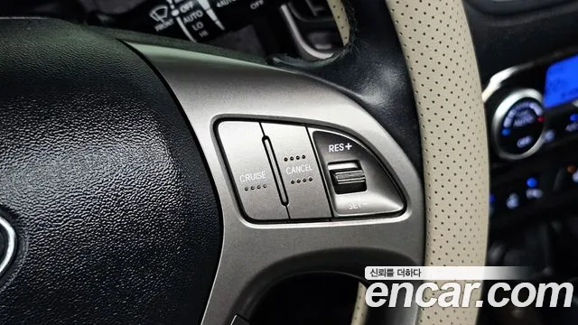 Hyundai Tucson 2013 thumb 8