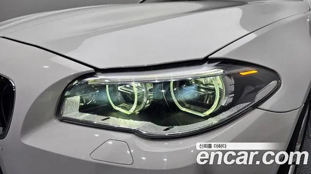 BMW 5 серии 2016 thumb 6