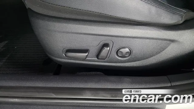 Kia K5 2019 thumb 2