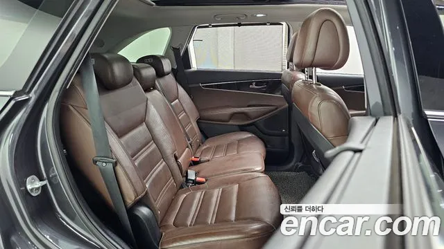 Kia Sorento 2016 thumb 10