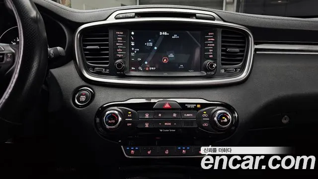 Kia Sorento 2016 thumb 11