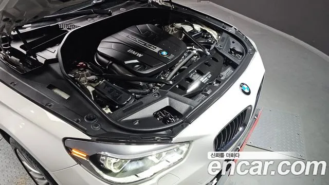 BMW 5 серии Gran Turismo 2014 thumb 12