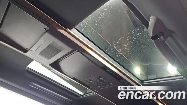 Toyota Alphard 2025 thumb 5