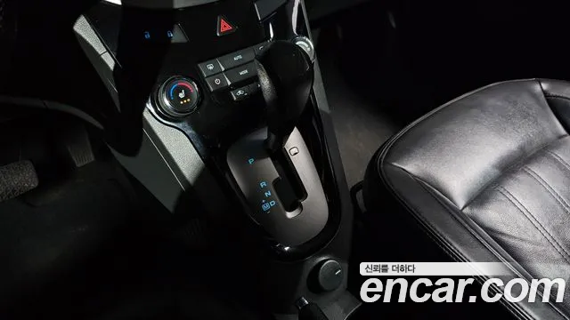 Chevrolet Orlando 2013 thumb 12