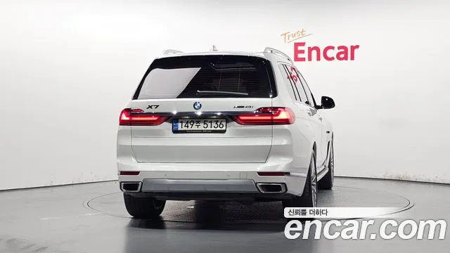 BMW X7 2021 thumb 9