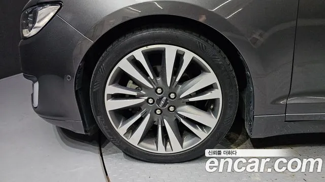 Lincoln MKZ 2017 thumb 6