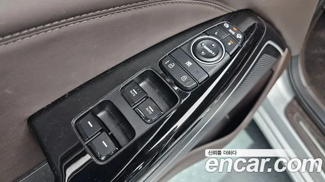 Kia K7 2017 thumb 11