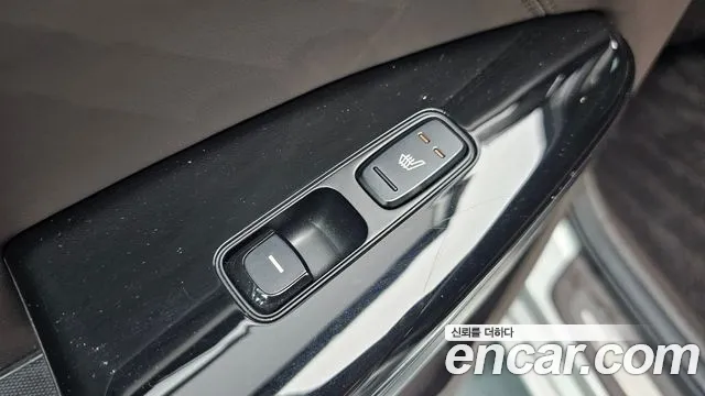 Kia K7 2017 thumb 3