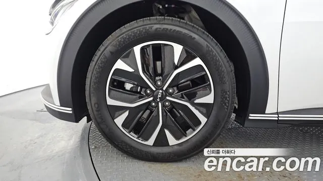 Kia EV6 2021 thumb 3