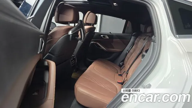 BMW X6 2022 thumb 2