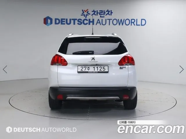 Peugeot 2008 2015 thumb 10