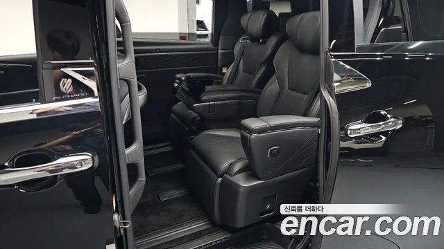 Toyota Alphard 2025 thumb 7