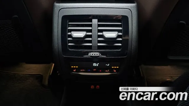 BMW X4 2022 thumb 3