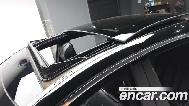 Mercedes-Benz S-Class 2014 thumb 10