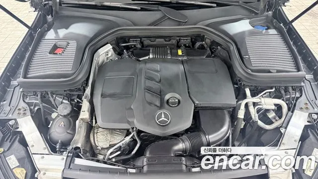 Mercedes-Benz GLC 2023 thumb 8